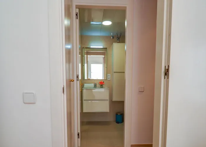 Happy Diamond By Hello Homes Apartment *