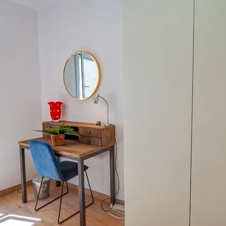 Apartment Happy Diamond By Hello Homes