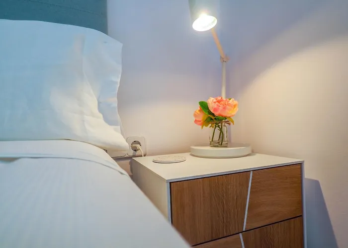 Happy Diamond By Hello Homes Sitges