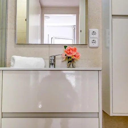 Happy Diamond By Hello Homes * Сиджес